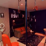 בית נופש Room, 4 Etoiles, 50 Nuances Romantiques Villeneuve-en-Retz
