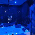 Room, 4 Etoiles, 50 Nuances Romantiques בית נופש