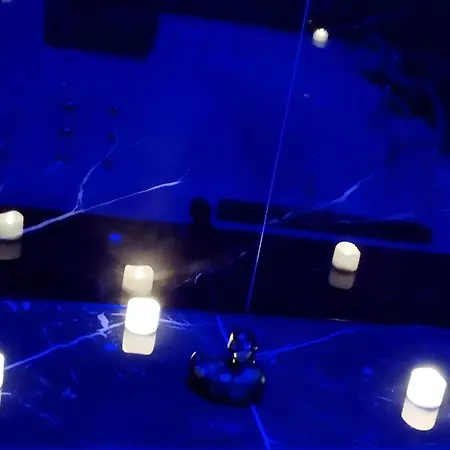 Casa vacanze Room, 4 étoiles, 50 Nuances Romantiques