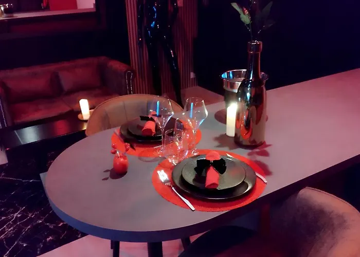 Room, 4 Etoiles, 50 Nuances Romantiques