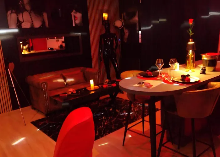 Ferienhaus Room, 4 Etoiles, 50 Nuances Romantiques Villeneuve-en-Retz